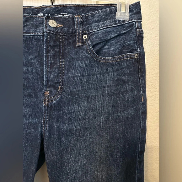 Old Navy Slouchy Straight High Rise button front jeans - size 2 Excellent shape - Picture 3 of 8